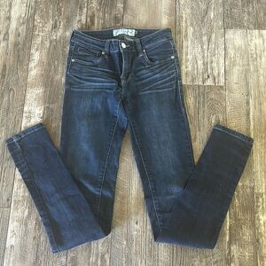 BUI•YAH•KAH USA VINTAGE BLUE SKINNY JEANS, SIZE 00
